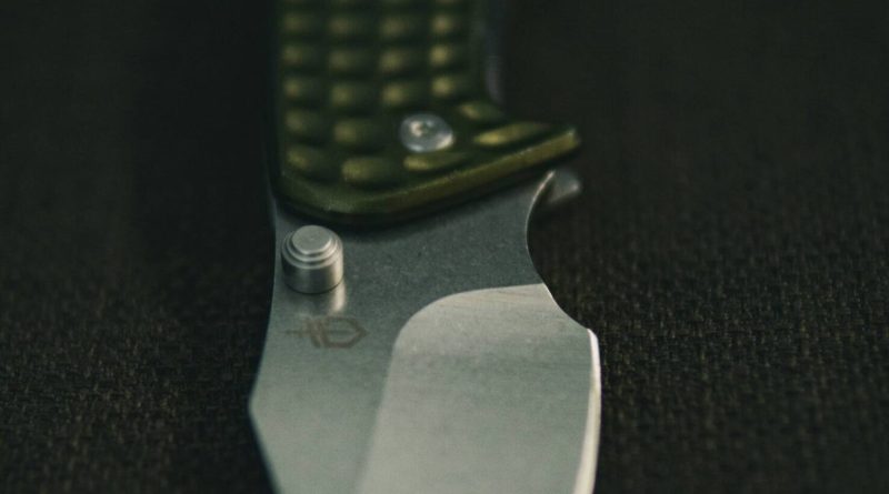 Il présentait un taux d’alcool de 1,28 mg par litre d’air expiré soit cinq fois la limite légale