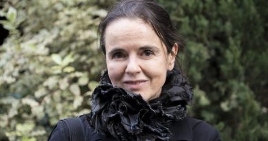 Amélie Nothomb en rencontre, mercredi prochain, à Orléans - ICI
