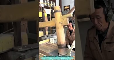 Ancien outil hydraulique : mécanisme de compaction en bois