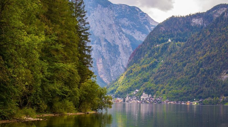 Auvergne-Rhône-Alpes, Lyon, Annecy, Alps, volcano, lake, mountain, ski, village