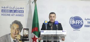 FFS : Aouchiche appelle à un « sursaut national » contre les blocages politiques en Algérie