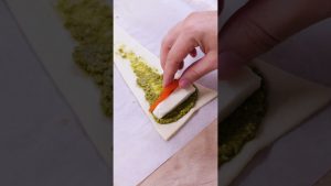 Apéro : Croissants au pesto irrésistibles ! 😍​