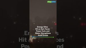 Attaque russe sur Kyiv : des appartements touchés, coupures d'électricité