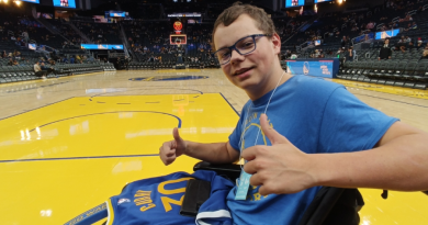 Atteint d'une maladie grave, Nathan a pu assister à un match de la NBA et voir son idole