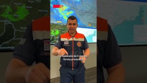 Attention : un cyclone approche, restez vigilants !