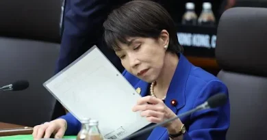 Au Japon, cette réunion de la Première ministre Sanae Takaichi à 3h du matin fait polémique