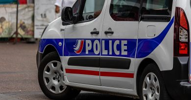 Au Port, une nourrice d’argent pincée avec 55 000 euros en petites coupures