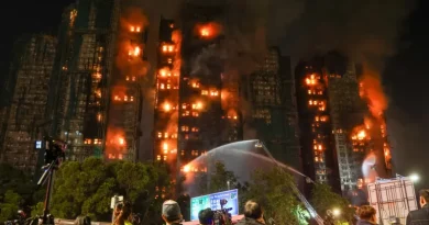 Au moins 55 morts et des centaines de disparus dans un incendie géant à Hong Kong