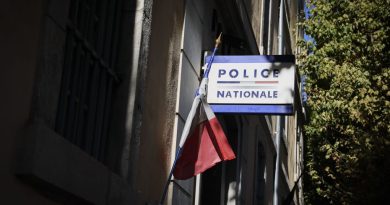 "Aucun élément en faveur d'un acte terroriste" : le point sur l'enquête après l'agression au couteau d'une femme âgée à Granville