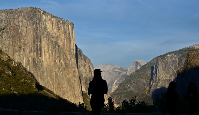 Aux Etats-Unis, la paralysie budgétaire met le parc de Yosemite "à rude épreuve"