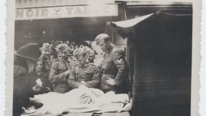 Raoul Minot, photographe clandestin de l'Occupation à Paris : un témoignage de courage