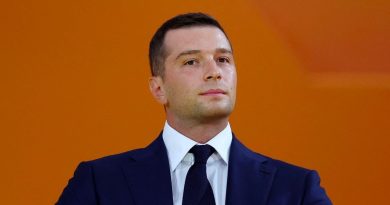 Bardella : Sondages, votes et un nouveau livre en une semaine