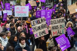 Beauvais : une marée violette pour dire stop aux violences faites aux femmes