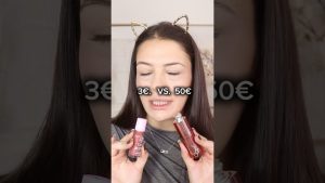 Blush Dior en stick : 3€ contre 55€, le duel des prix !