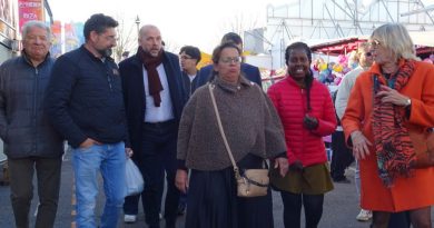 Bourg-en-Bresse. La fête de la Saint-Martin a été inaugurée par le maire Jean-François Debat