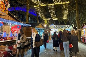 CARTE. Les marchés de Noël 2025 originaux et insolites en Centre-Val de Loire : adresses, dates, horaires, toutes les infos pratiques