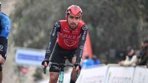 Thibault Guernalec, cycliste percuté par une voiture, souffre d'amnésie et de fractures multiples