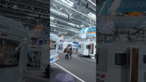 Campeurs incroyables au Salon du Caravaning 2025 !