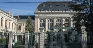 campus des berges du Rhône université Lyon 2