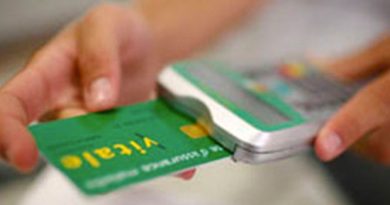 Carte Vitale sur smartphone : la version numérique déployée dans toute la France, y compris à La Réunion