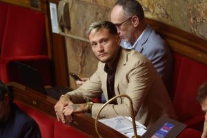 "Ce n'est pas au maire de censurer la liberté d'expression" : des militants d'extrême droite veulent faire annuler un meeting antifasciste