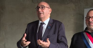 Ce qu'il faut retenir du déplacement du ministre de l'Intérieur Laurent Nuñez dans le Cher