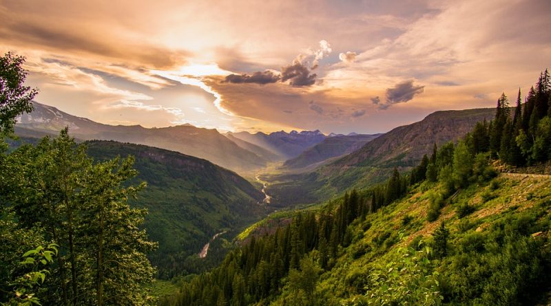Occitanie, Toulouse, Montpellier, landscape, sea, mountain, vineyard, canal