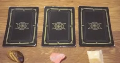 🪻💜 Choisissez une carte : Que ressent votre personne spéciale ?