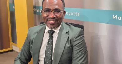 Colloque universitaire un an après le cyclone Chido : le chercheur Thomas M'Saïdié propose des solutions.