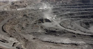 Comment la Chine a pris le contrôle mondial des terres rares, métaux essentiels pour l’industrie et les technologies de pointe