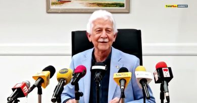 Conférence de presse en direct avec Paul Bérenger