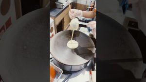 Crêpe au fromage Oreo à Jakarta, Indonésie