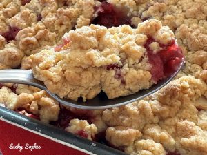 Crumble pommes et framboises : une recette facile sur le blog Lucky Sophie