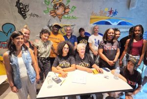 Pour l'ouverture, l'Urban Konection Festival a suscité le débat sur la place de la femme dans la culture hip hop.