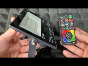 Déballage du projecteur LED 30W MELPO pour Halloween et Noël