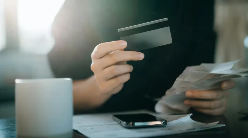 Découvert bancaire : quels partis ont voté en faveur de la réforme controversée ?