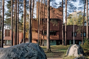 Découverte de la Finlande à travers l'œuvre d'Alvar Aalto, architecte du modernisme