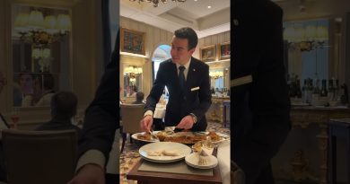 Découverte du bar en croûte au restaurant Paul Bocuse