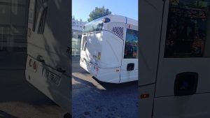 Départ du Heuliez GX 327 1180 ex RTM sur la ligne 1 à Aubagne