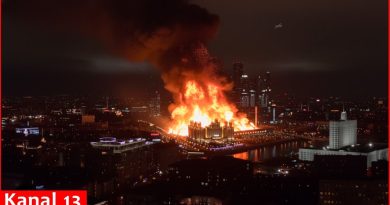 Des drones ukrainiens plongent Moscou dans l'obscurité