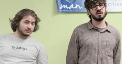 Deux jeunes objecteurs de conscience israéliens visitent le temple Saint-Marc à Mulhouse