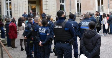 Dix ans après les attentats du 13-Novembre, Millau se souvient en silence