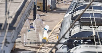 Dix blessés dans l'attaque au couteau dans un train pour Londres : la piste terroriste "inappropriée"