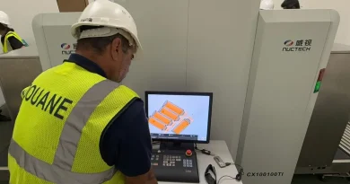 Douanes: en immersion avec le premier rempart contre l'ice