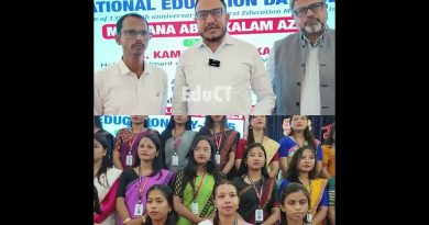 Dr. Khazrul Islam de la Fondation Ajmal pour la Journée de l'Éducation