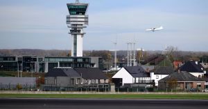 Drones survolent Brussels Airport : trafic perturbé, reprise progressive des vols