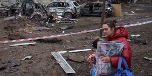 EN DIRECT, guerre en Ukraine : au moins 32 blessés à Kharkiv, troisième nuit consécutive d’attaques russes dans la région