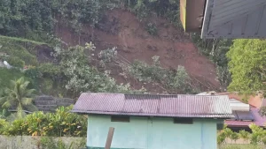 Éboulement à Afaahiti : trois maisons ensevelies, cinq personnes portées disparues