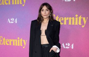 Elizabeth Olsen au tapis rouge : la lingerie apparente chic et accessible
