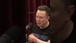 Elon Musk annonce la fin des téléphones et des systèmes d'exploitation